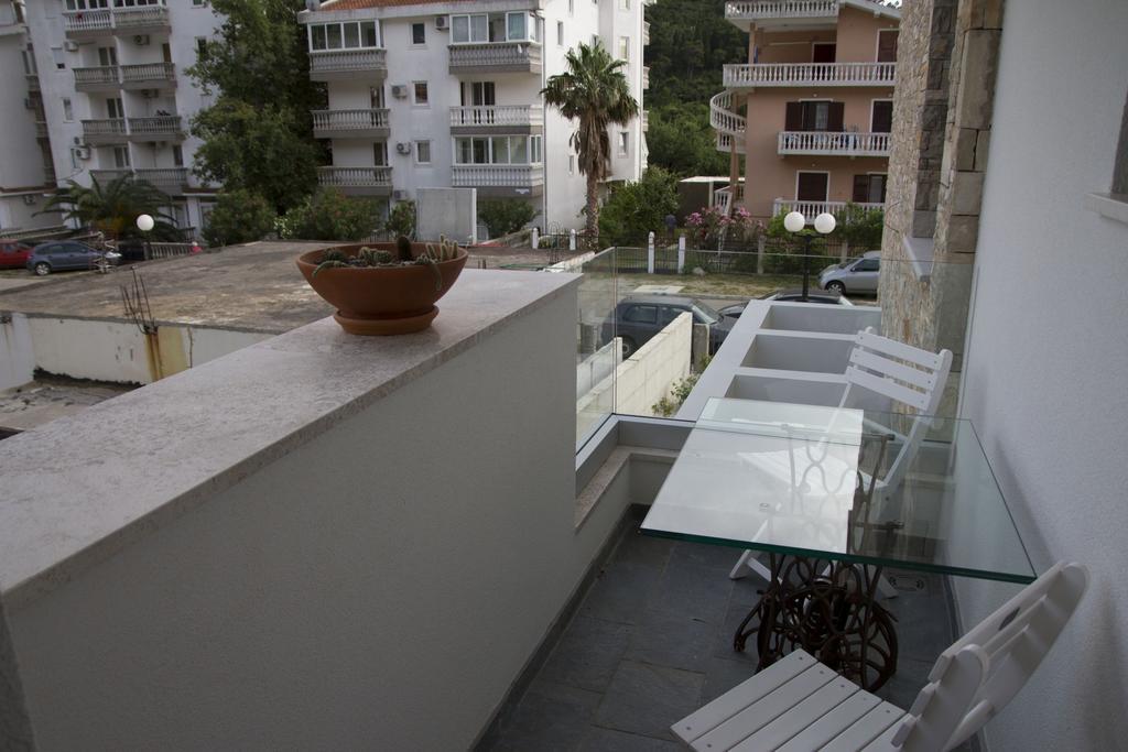 Apartments Brezanin Sutomore Bagian luar foto